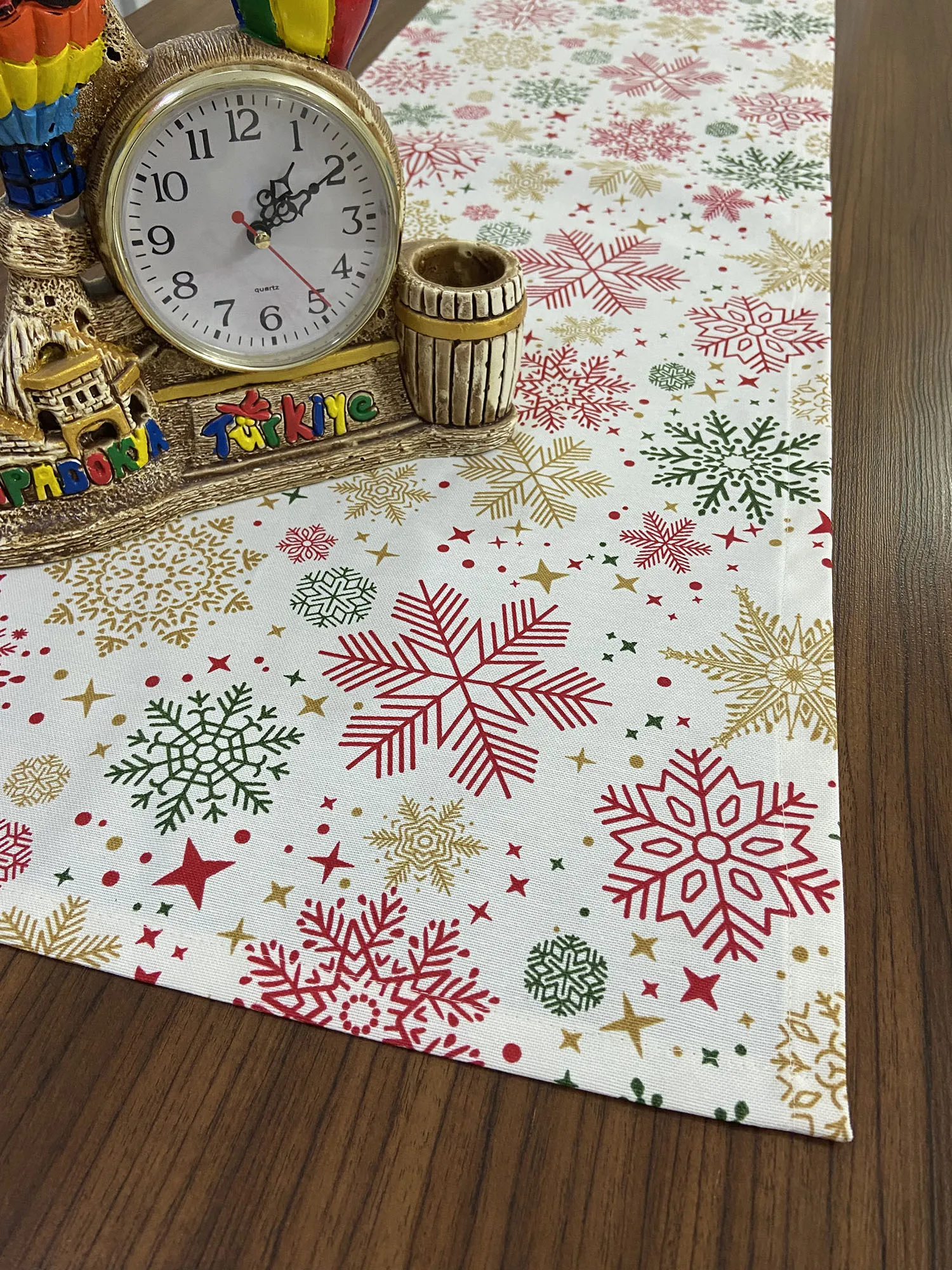 

Stars Pattern New Year Cotton Runner Waterproof Dustproof Stain Resistant Wedding Decoration Tablecloth Home Party High Quality