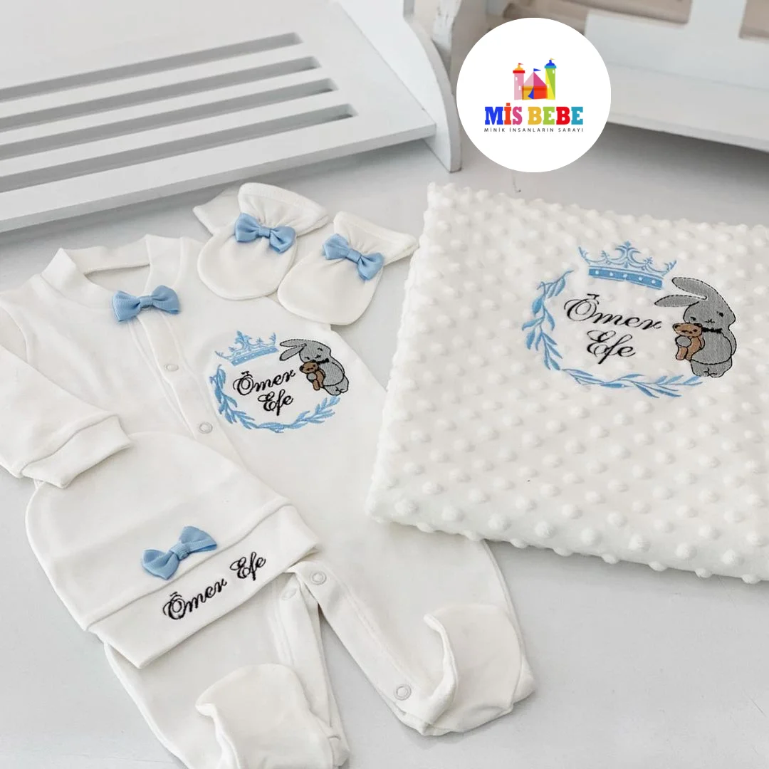 Baby Girl Boy King Queen Newborn Personalized Outfit Clothing 4-pcs Hospital Custom personalized baby birth outfit