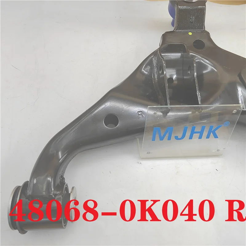 

MJHK Lower Front Right Control Arm For Toyota Hilux Vigo Kun25 4Wd 48068-0K040