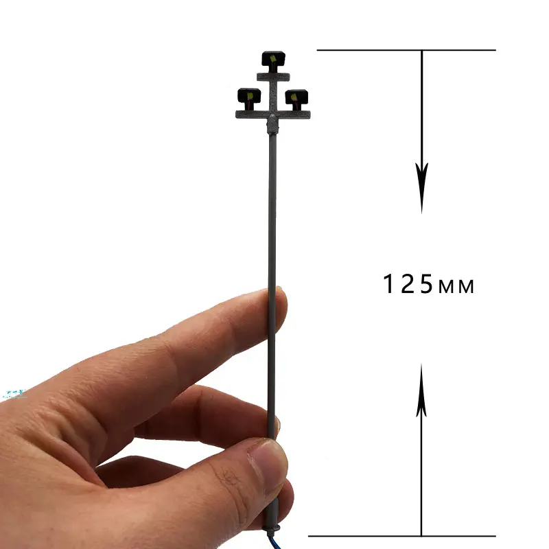 2 stücke/4 STÜCKE HO Skala Modell beleuchtung turm, modell Straße Lichter Layout Laternenpfahl Zug/Garten/Spielplatz/Stadion Overhead Lichter