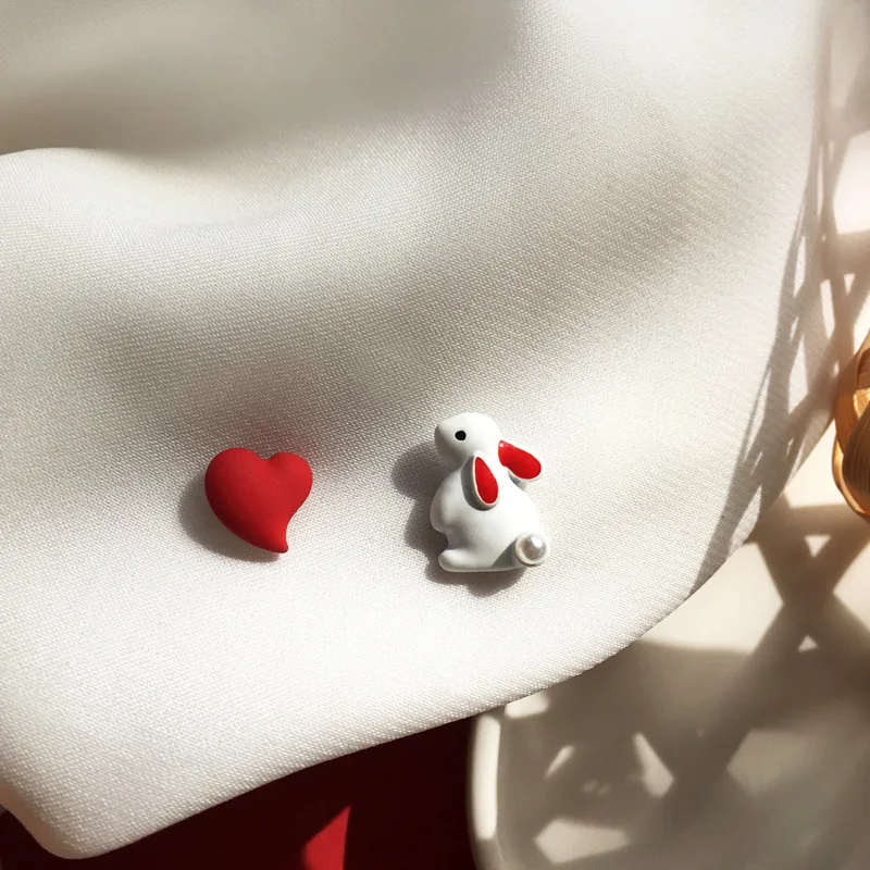 Cute Rabbit Red Heart Asymmetry Stud Earrings For Women Sweet Daisy Flower Animal Earring Birthday Party Wedding Jewelry