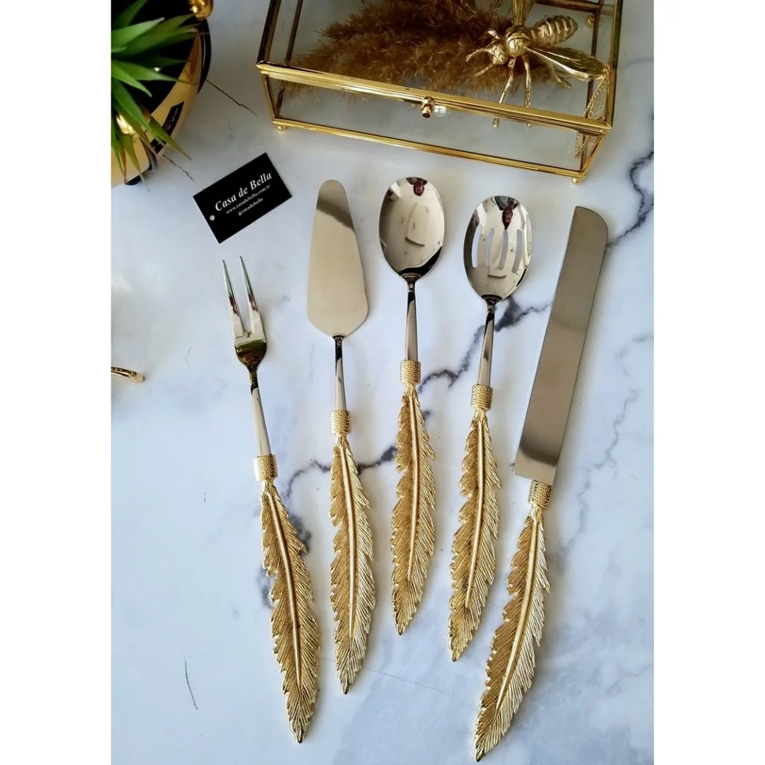 Elegant Quality Stainless Steel Tableware Service Set Handmade Dinnerware Flatware Set Fork Spoon Knife Gold Cutlery Dinner Set