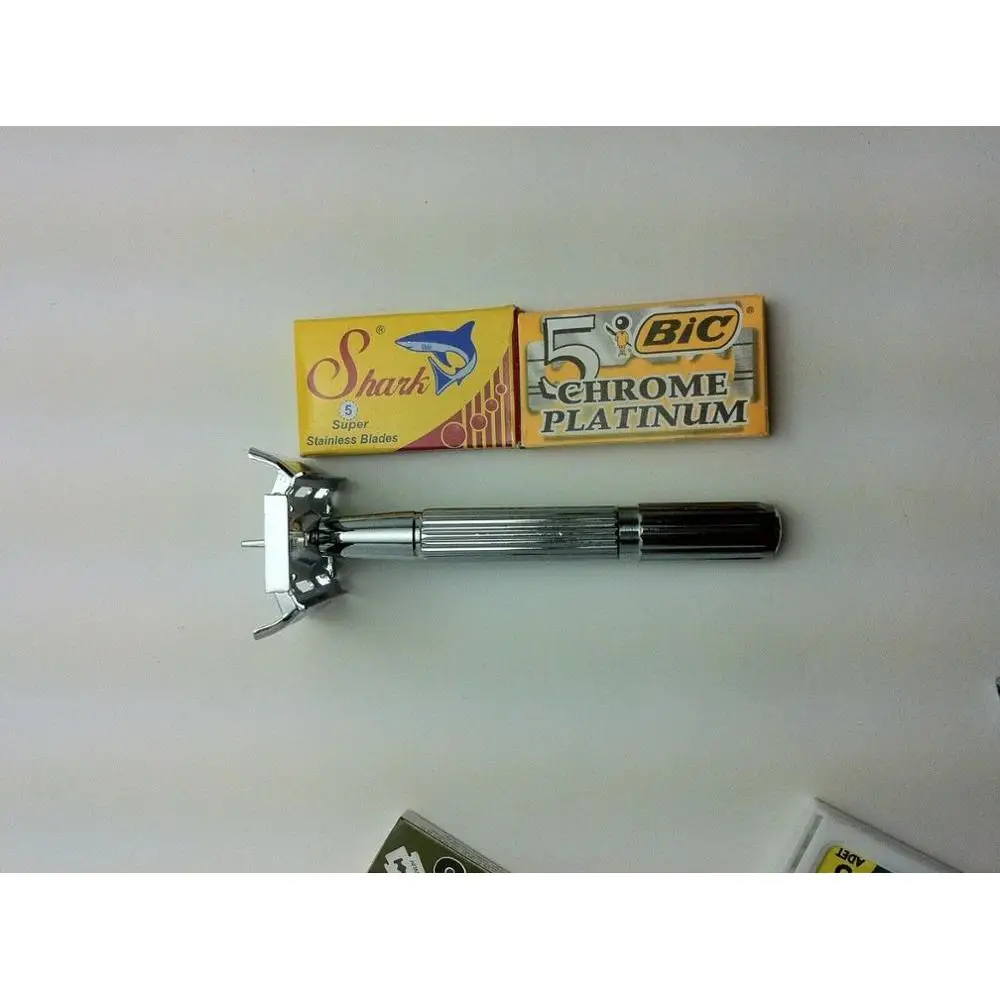 Safety Chrome Coated Razor With 10 Double Edge Blades Bic & Astra, butterfly.