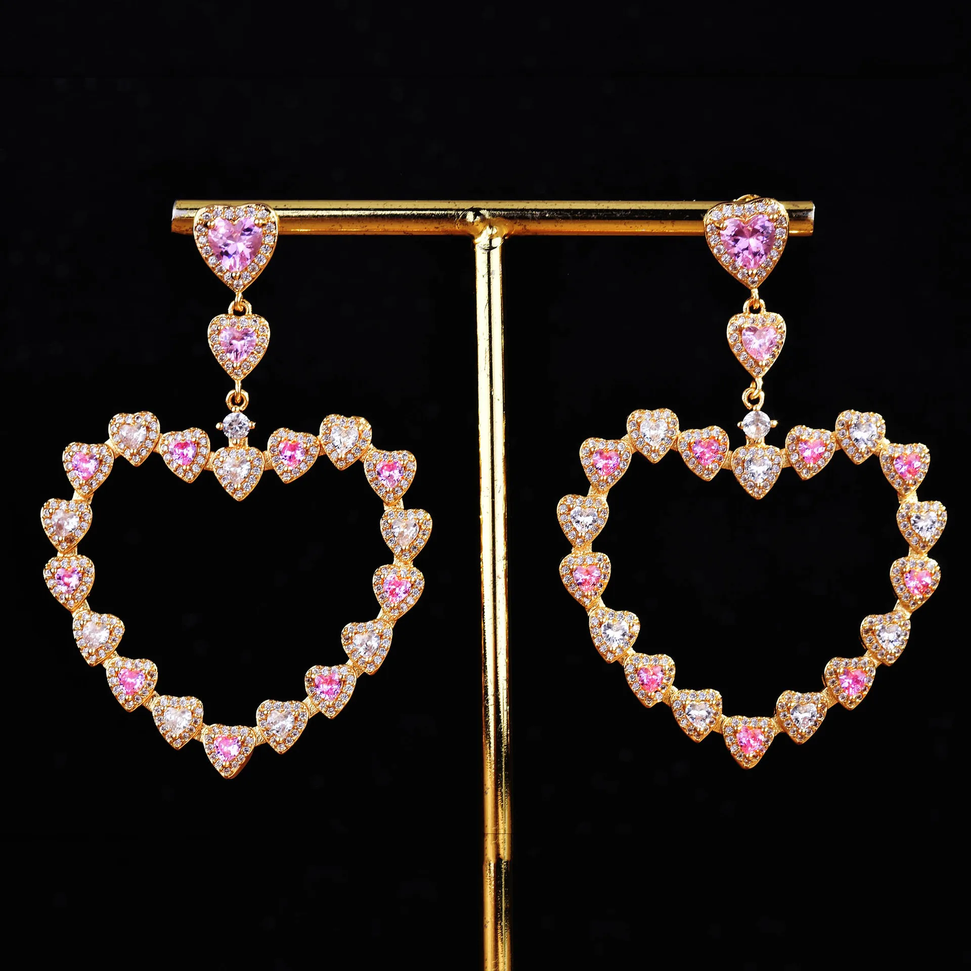 

Exaggerated Personality Fashion Heavy Industry Light Luxury Creative Design Color Zircon Heart-Shaped Earrings