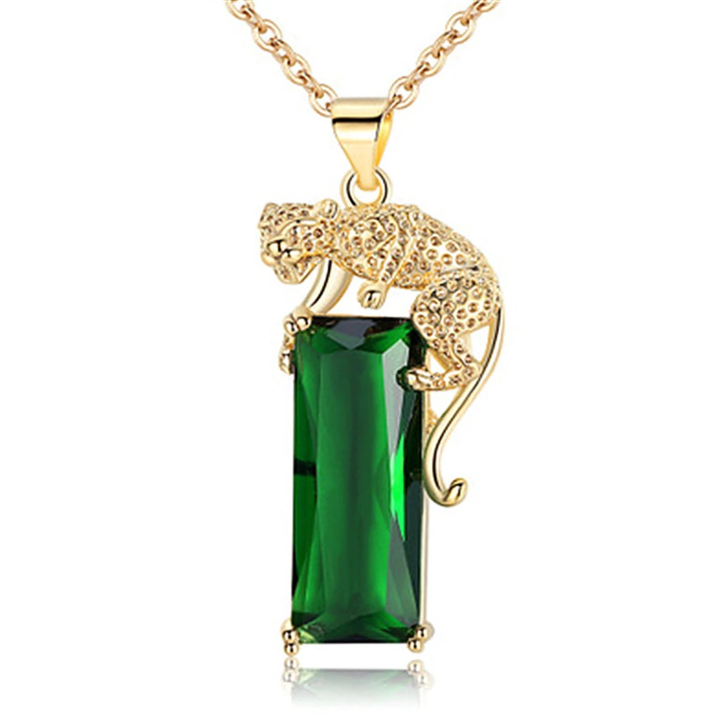 Fashion Panther Inlaid Green Crystal Pendant Necklace Exquisite Women\'s Necklace Party Jewelry Accessories Personalized Gifts