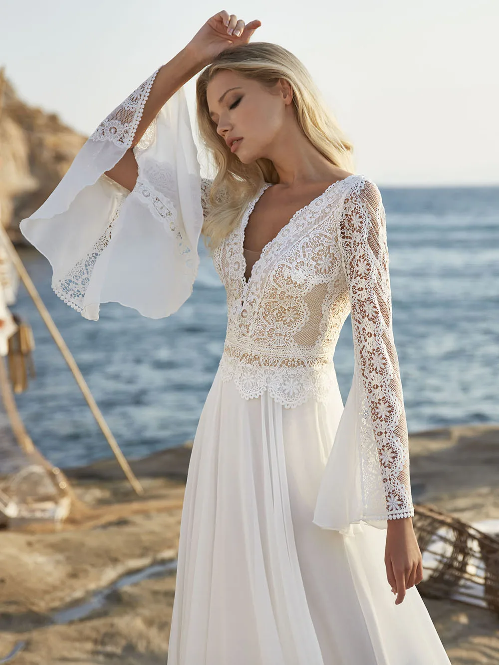 Boêmio seaside beach chiffon vestido de casamento longo bat slevees uma linha tamanho grande cortar laço com decote em v sem costas vestido de noiva