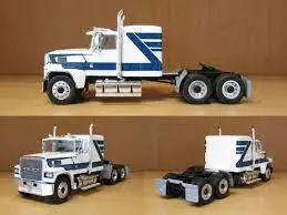 

1/43 FORD LTL9000 (1978) TIR ÇEKİCİSİ IXO TR062