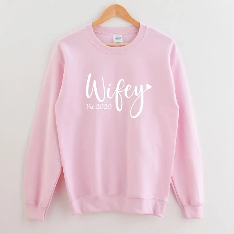 

Skuggnas New Arrival Wife Sweatshirt Engagement Gift Mrs Sweatshirt Bridal Wedding Sweatshirt Women Fashion Long Sleeved Jumper