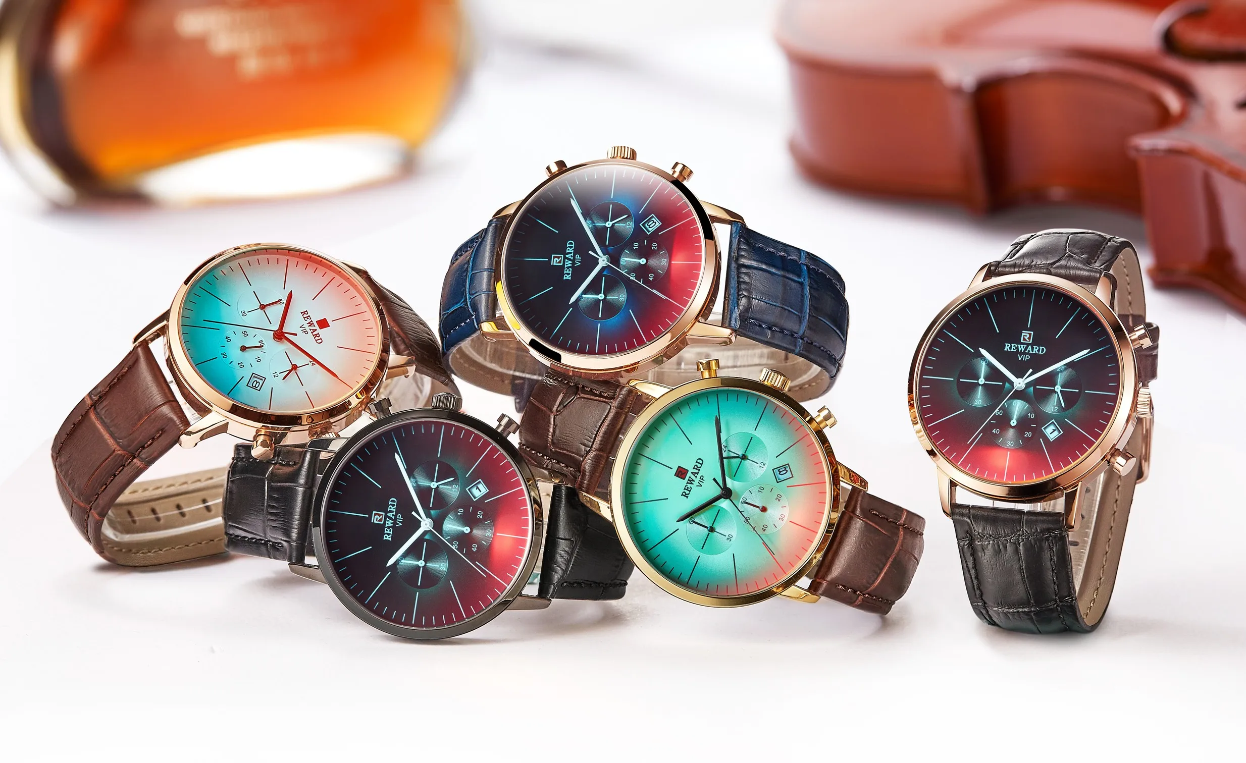 REWARD Men\'s Watch Modern Chronograph Sport 24 Hour Watch Iridescent Crystal Color Bright Glass Waterproof Wrist Watches