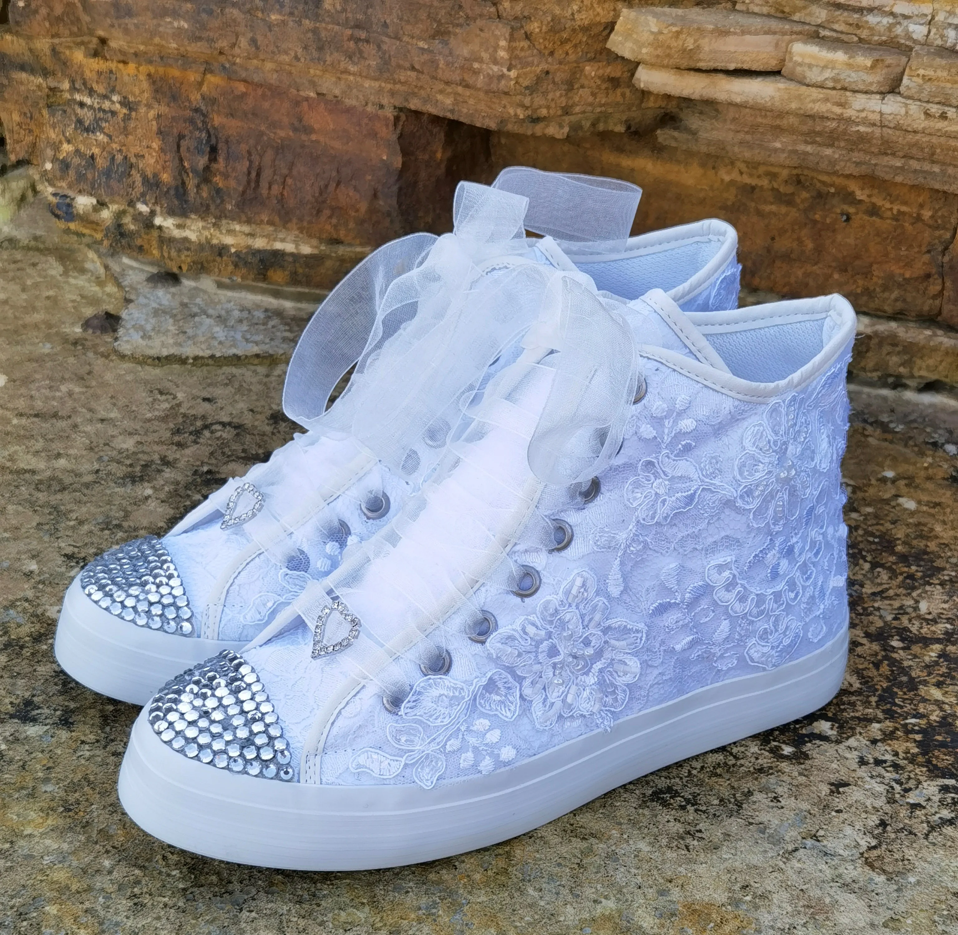 Stilo Shoes White Women\'s Bridal Shoes Sports Women\'s Shoes Party Shoes White Lace Crystal Stone Bridal shoes wedding Sneakers