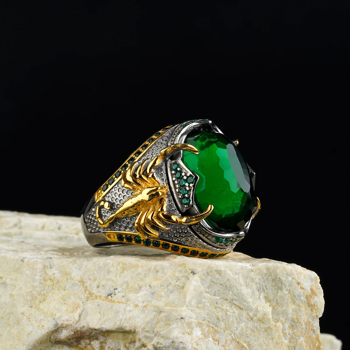 custom Jewelry  High-quality 925 Sterling Silver Zircon stone ring   green color  in a luxurious way for men with gift