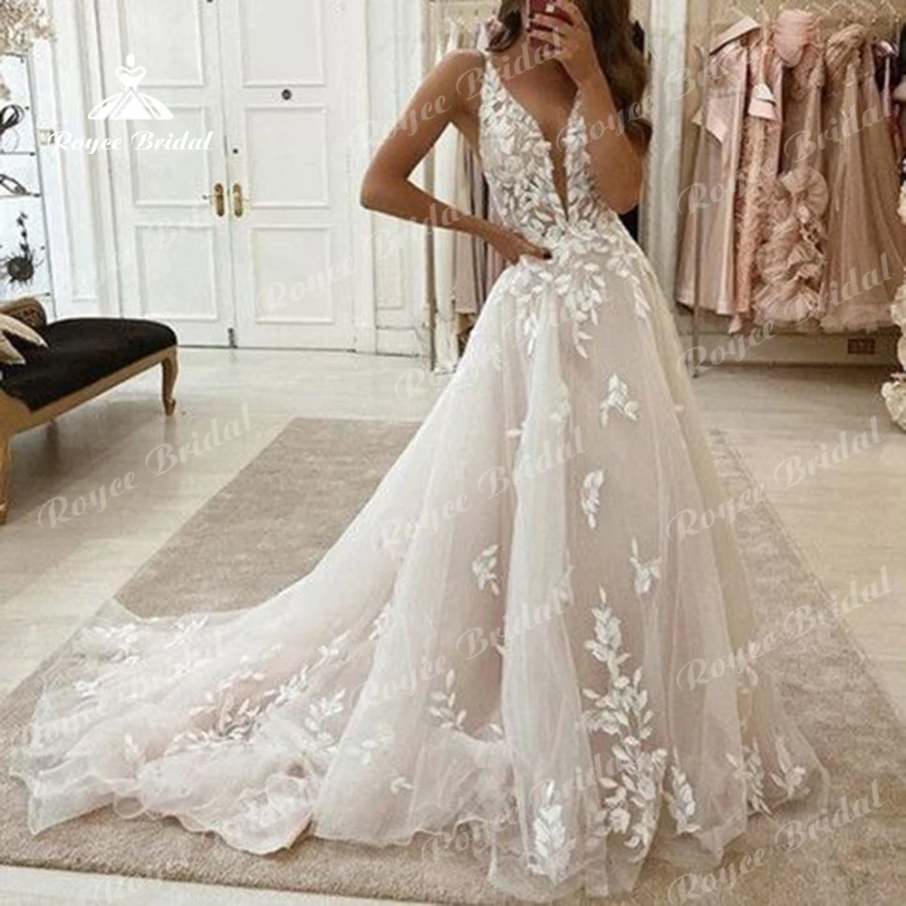 Roycebridal Sleeveless Sweep Spaghetti Straps V-neck Floor-Length Appliques Lace Tulle Wedding Dresses A-LINE Bridal Gowns