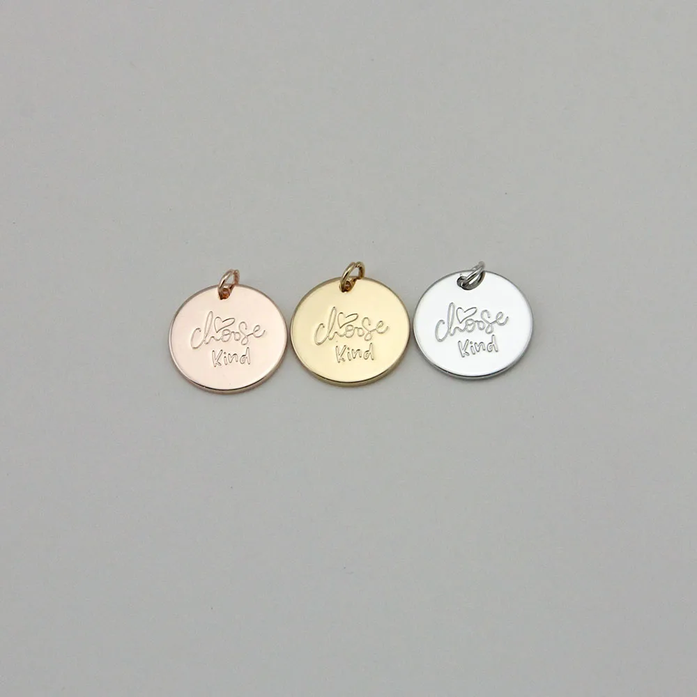 Wholesale Fashion Jewelry Disc Choose Kind Engraved Pendant Necklace For Women