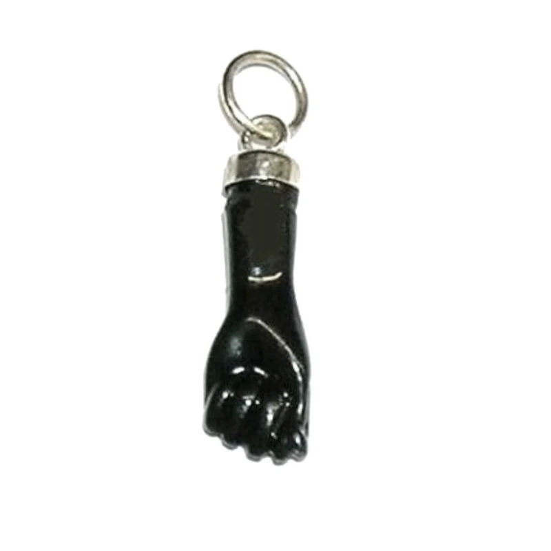 ¿Qué es el puño de azabache roto y por qué deberías considerarlo para tu colección de accesorios?