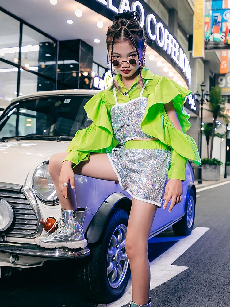 ZZL 3 Pcs Children Urban Clothes Girl Jazz Dance Suits Green Shorts Crop Top Long Sleeve Sequin Suits K-pop Performance Outfits