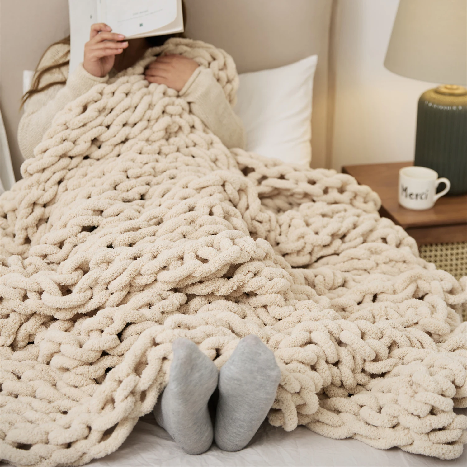 REGINA Cozy Chenille Chunky Knit Blanket Throw For Bed Sofa Bedroom Living Room Decorative Mat Rug Carpet Summer Quilt Blankets