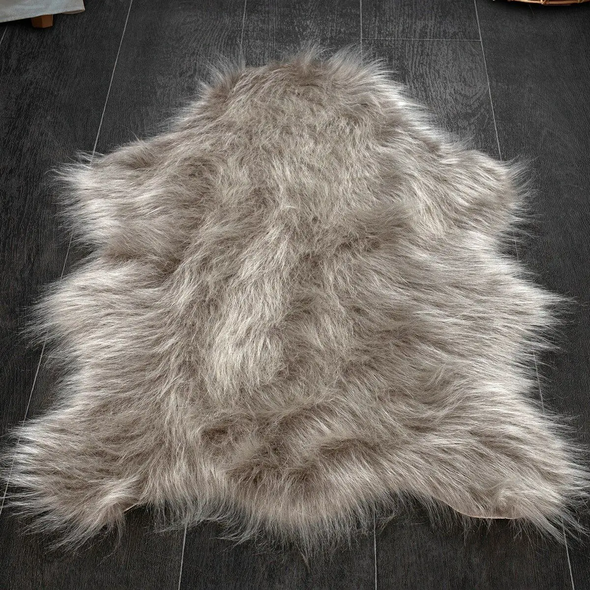 Plush Carpet Anti-slip Fluffy Thick Rug Living Room Bedroom Kid Room Floor Mat Decorative Carpets Floor Soft Rugs Lounge Rug