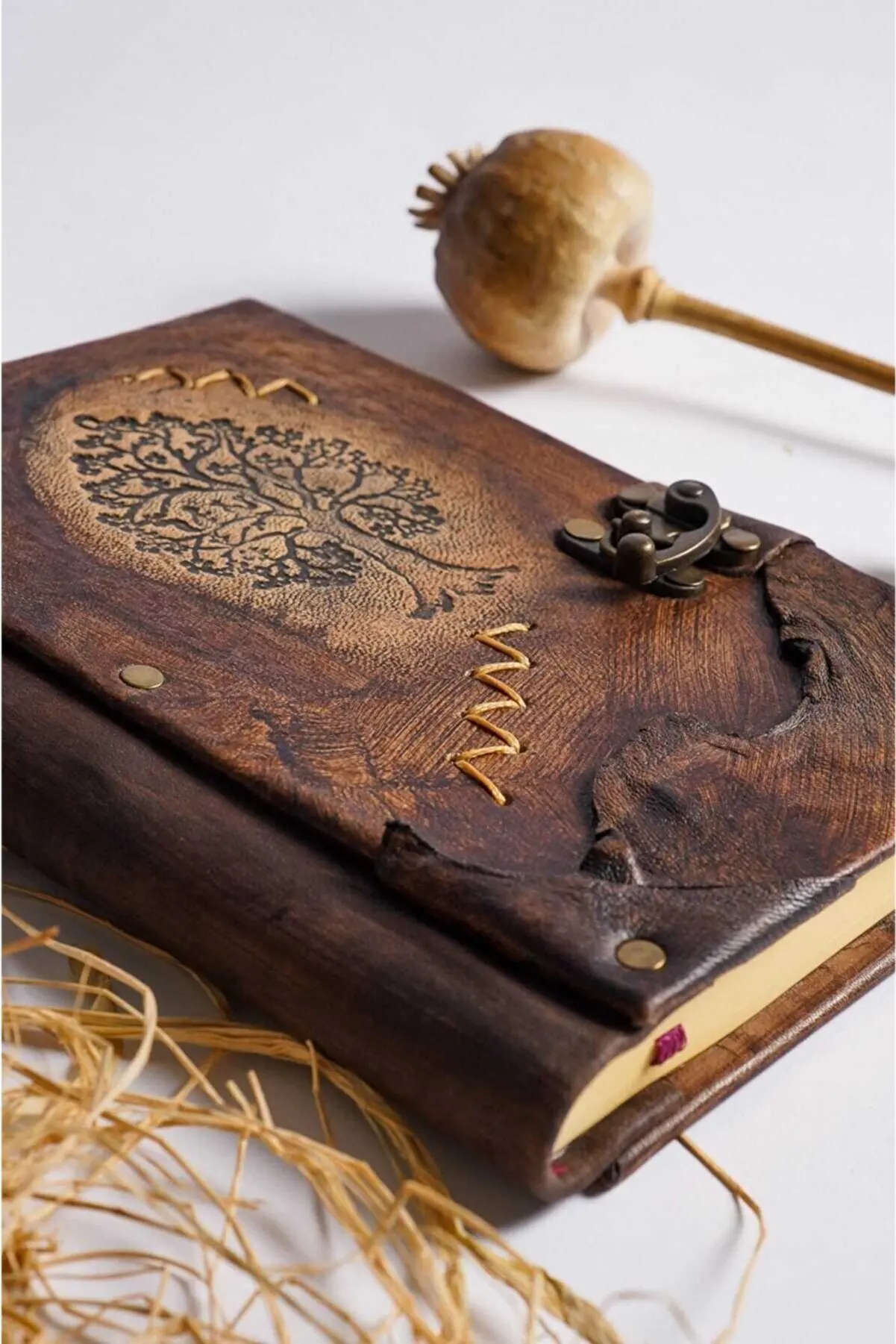 Leather Memory Book Genuine Leather Handmade Locked Tree of Life Patterned Set Covered Souvenir Gift Photo Album Notepads