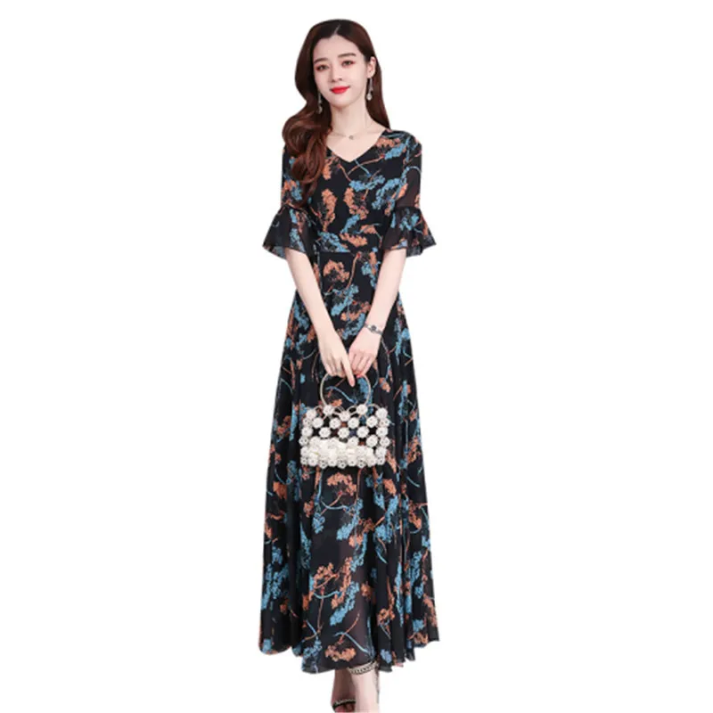 Beach dress 2020 summer new temperament V-neck short-sleeved fashion printing waist was thin and long vacation chiffon dress