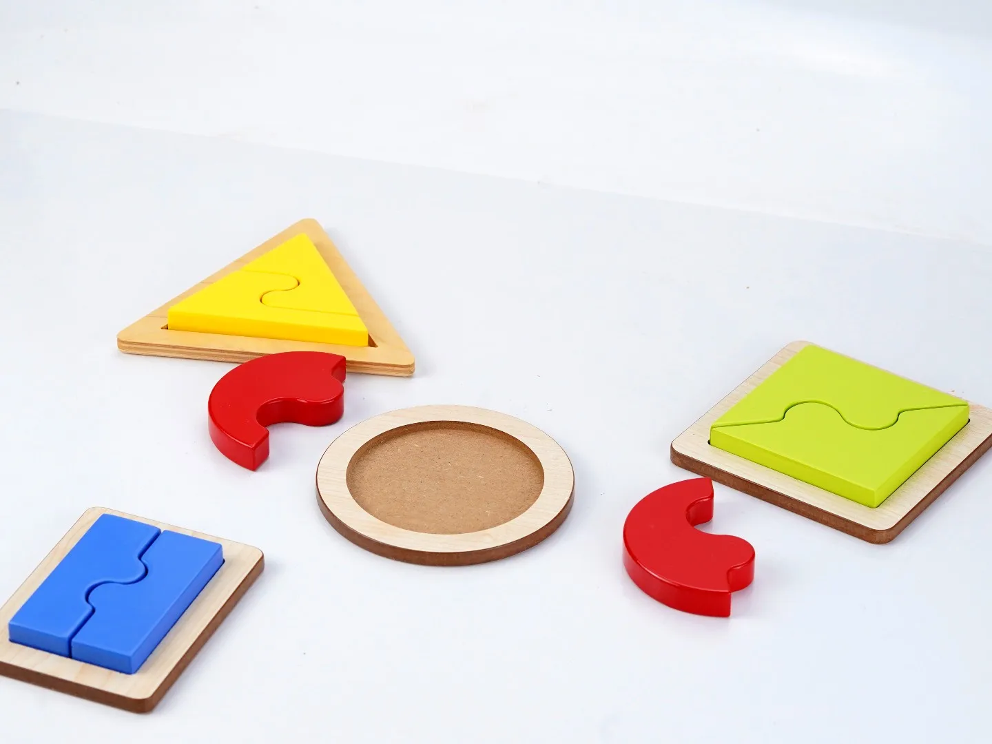 

Mini Puzzle for Learning Color and Shape Early Education Geometric Figure Game Montesorri Toy to Toddler Newborn Kid Children