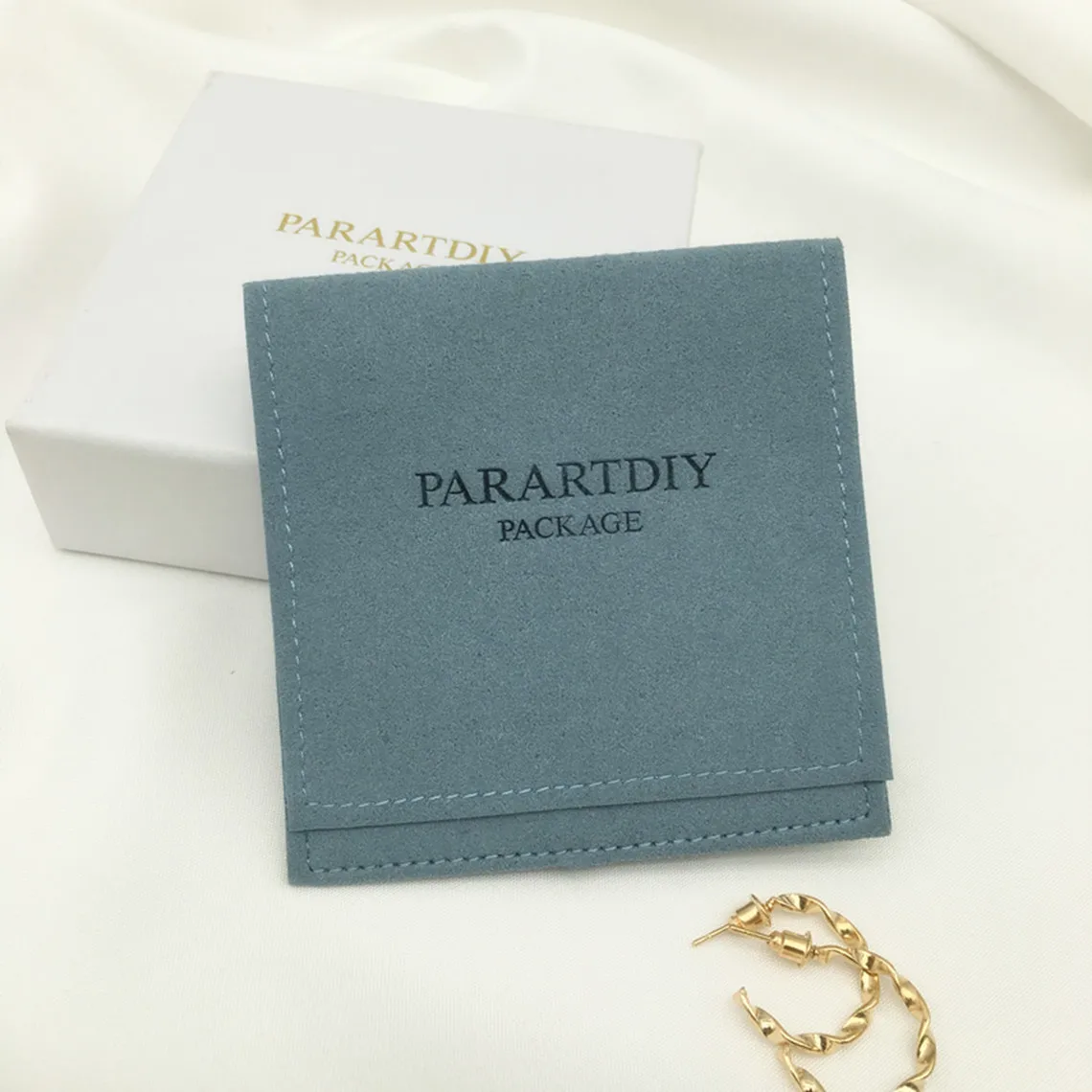 

50pcs Blue Personalized Deboss Logo Print,Microfiber Jewelry Pouch Bags,Custom Jewelry Packaging Pouch Wedding Favor Ring Bags