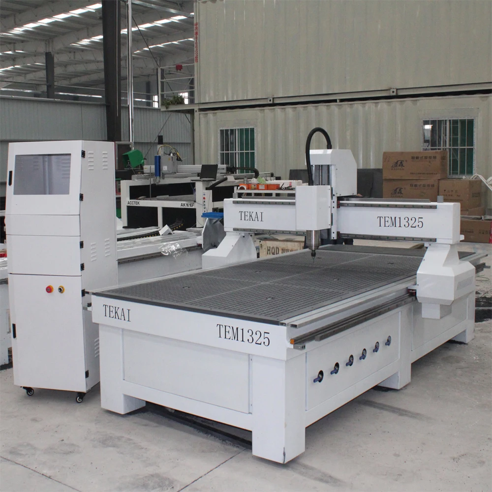 Tekai boa qualidade 1325 cnc roteador 4 eixos kit máquina de gravura em madeira máquinas para porta do painel que faz