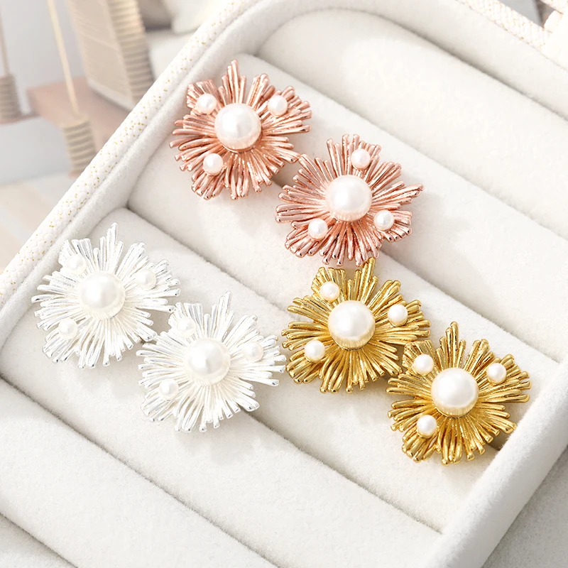 Gold Color Vintage Irregular Flower Large Pearl Geometric Earrings For Women Temperament Drop Earing Luxury Jewelry Bijoux Femme image 6