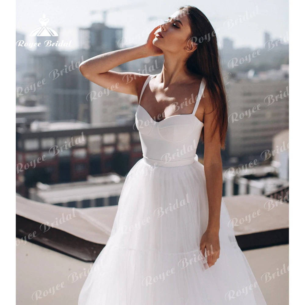 Simple Tiered Tulle กระโปรง A-Line ชุดแต่งงาน Bustier Bodice กับเย็บถ้วย Bustier ชุดเจ้าสาวเปิดกลับ свадебное