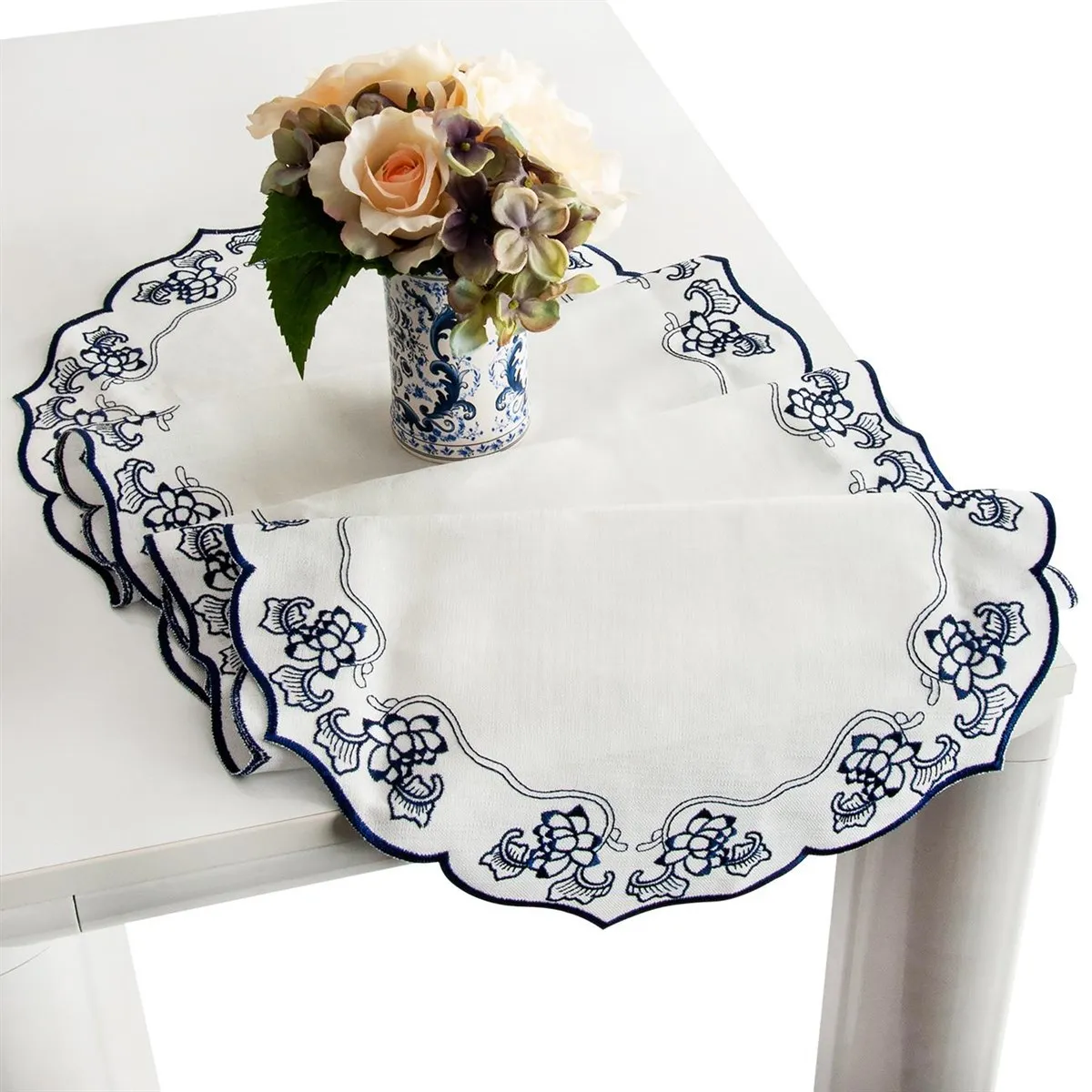 1 piece Embroidered Pina Stain Resistant Runner Table Cloth Embroidered Table Cloth 100% Carefree Linen Fabric Table Decoration