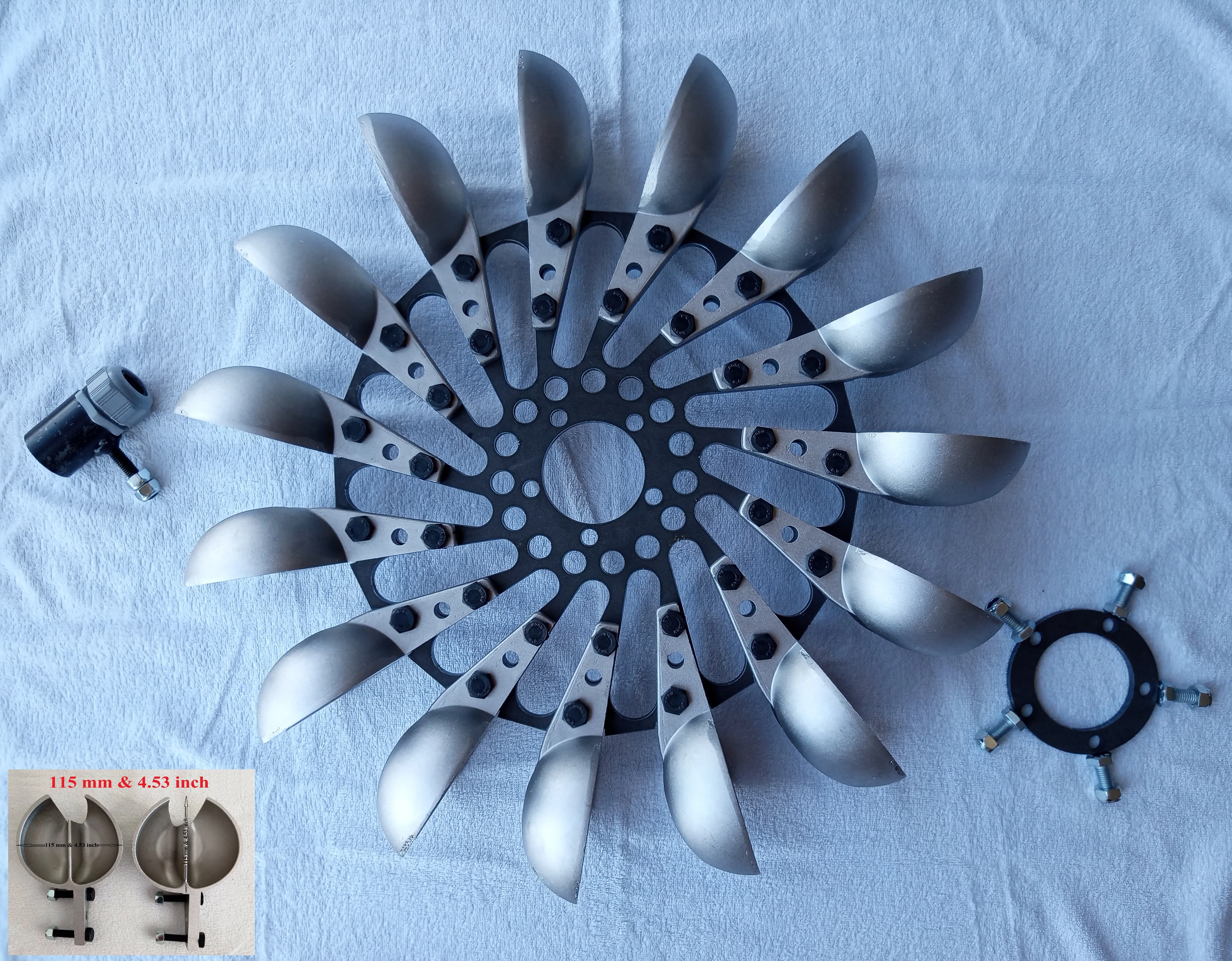 Pelton turbine wheel with 15 aluminum spoon, flange, nozzle, 580 mm 22.83 inch