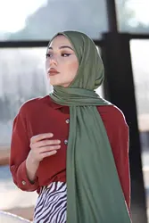 Women Plain Shawl Scarf Hijab Islamic Clothing Scarf New Muslim Fashion Turkey Scarf Medina Silk Design Soft Non-Slip Hijab