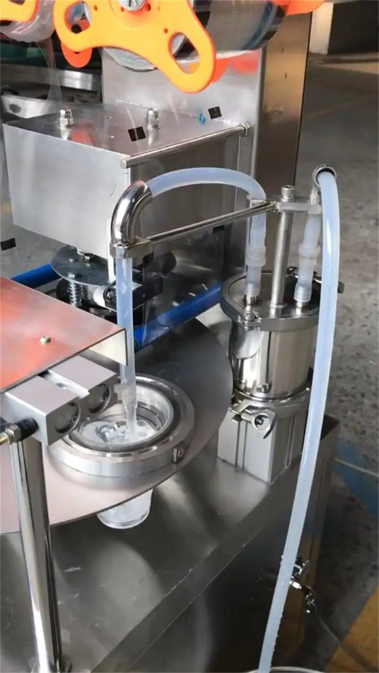 自動プラスチック製のミルクカップ充填およびシール機 50 〜 600 ミリリットル