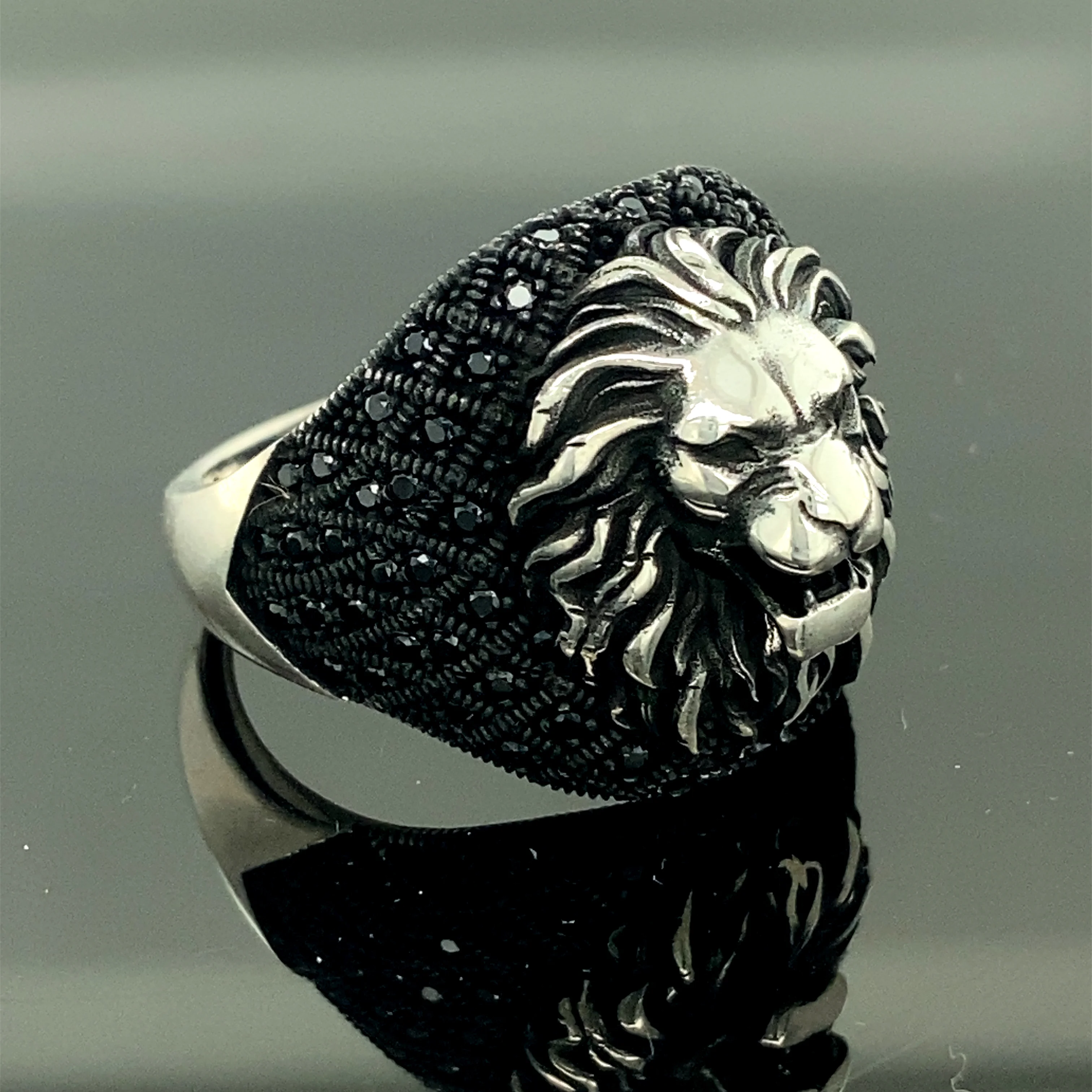 925k Sterling Silver Lion Ring, Specially Made in 925 Sterling Silver.