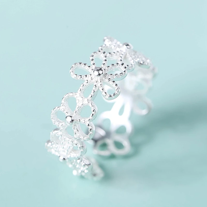 Versilberte Blütenblätter-Ringe für Frauen, süßer, schlichter, modischer, offener, verstellbarer Schmetterlingsring, Partyschmuck, Geburtstagsgeschenk – Detail 4