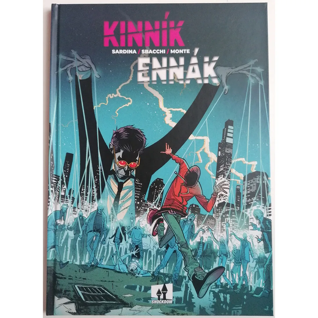 European, KINNIK ENNAK , ED. SHOCKDOW, year 2021, various authors, COMIC BOOK in Spanish, TEBEO