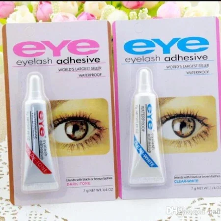 Colle noire pour cils, 440677840