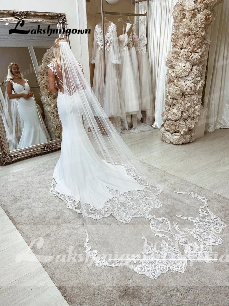 Profundo decote em v mangas curtas sem costas sereia vestido de casamento com trem em forma apliques rendas vestidos de casamento personalizado vestido de noiva