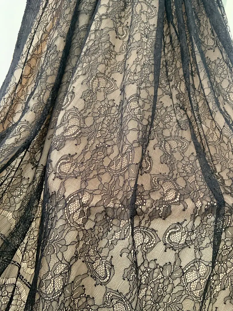 

1.5 meter Black French Chantilly Lace,Wedding Lace Fabric With Scalloped Borders