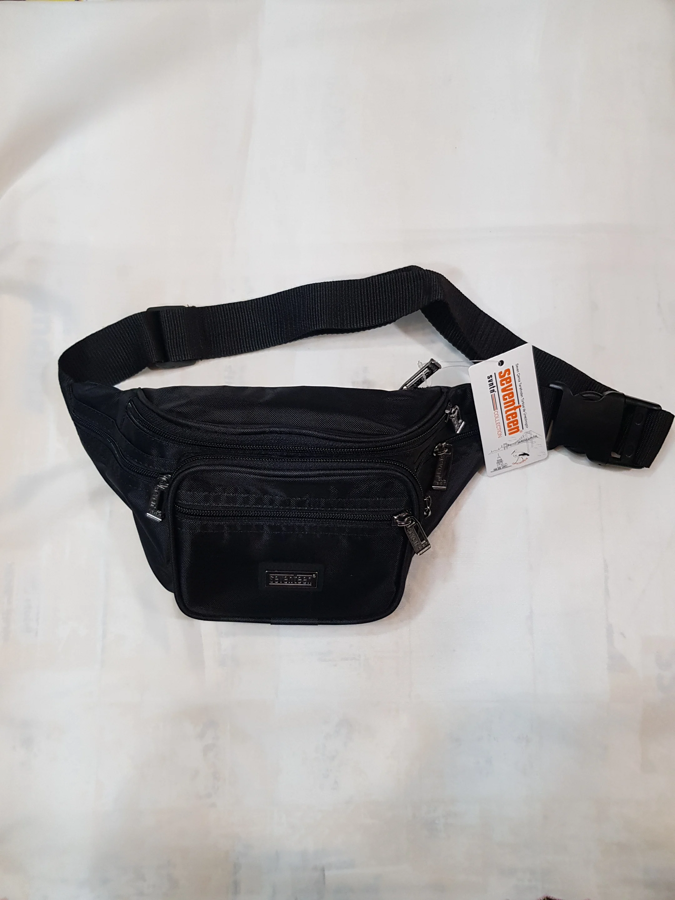 Seventeen Sports Waist Bag Very Convenient Daily And Activity When Practical High Quality Waterproof Material