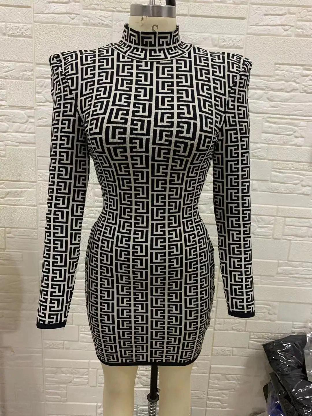 High Quality Black Full Sleeve Jacquard Mini Bandage Dress 2021 Celebrity Designer Fashion Evening Party Dress