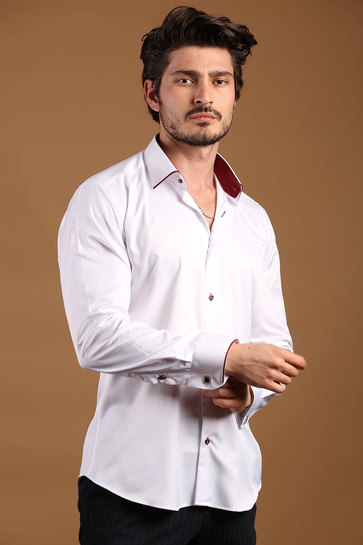 

Shiny Fabric Narrow Cut Slim Fit Sleeve Button Long Sleeve White Men 'S Shirt Casual Shirt Business Shirt Formal Shirt Custom gün Shirt