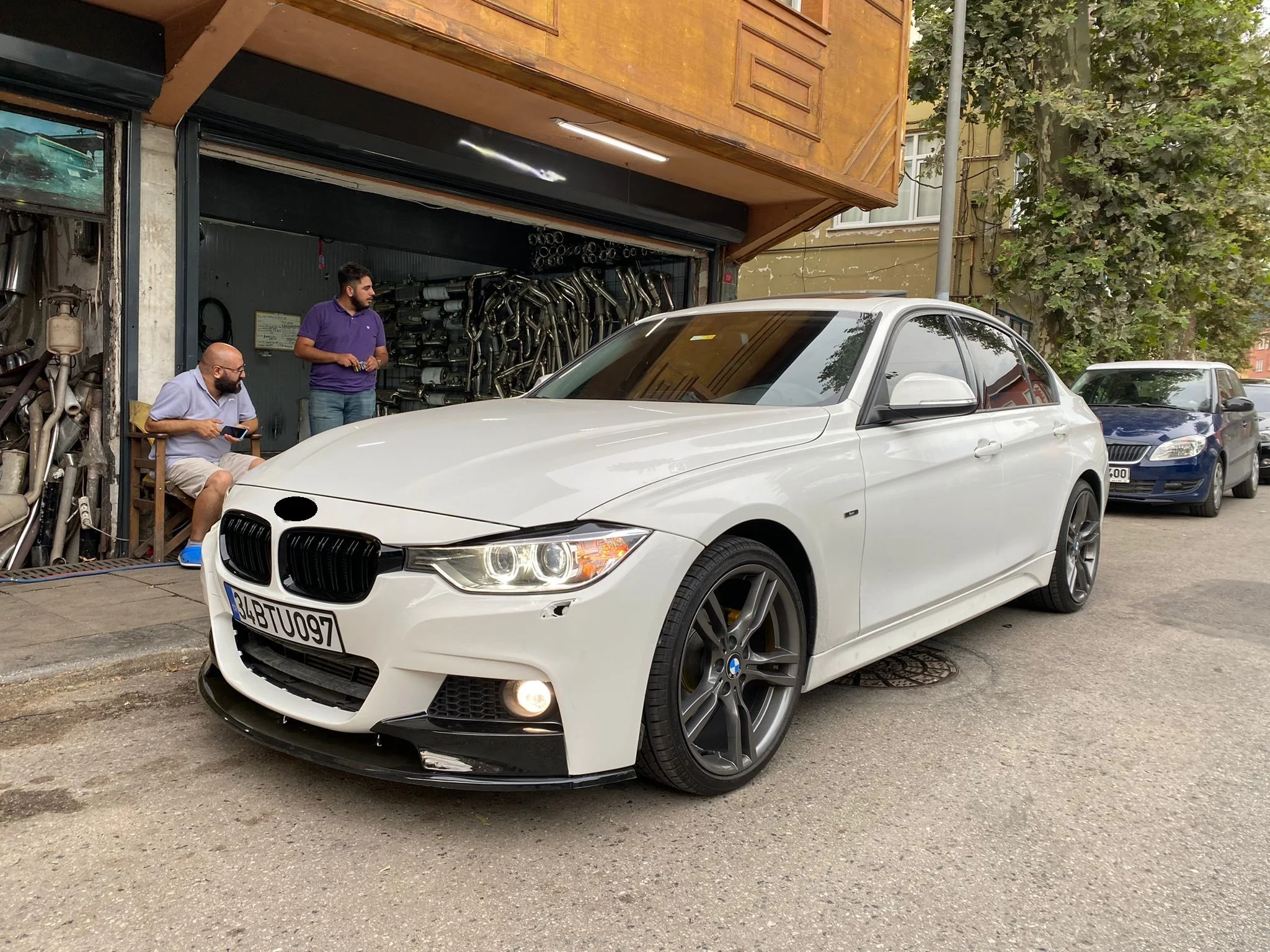 Labbro paraurti anteriore M Performance per BMW F30 3 Series quality A + accessori per auto diffusore spoiler per auto splitter f30