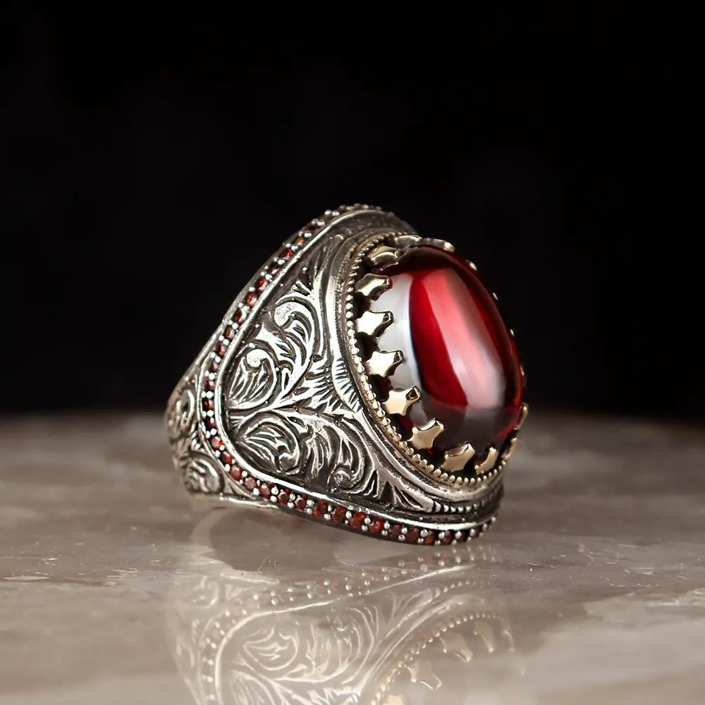 Pen İşçilikli Red Zircon 925 Sterling Mens Silver Ring