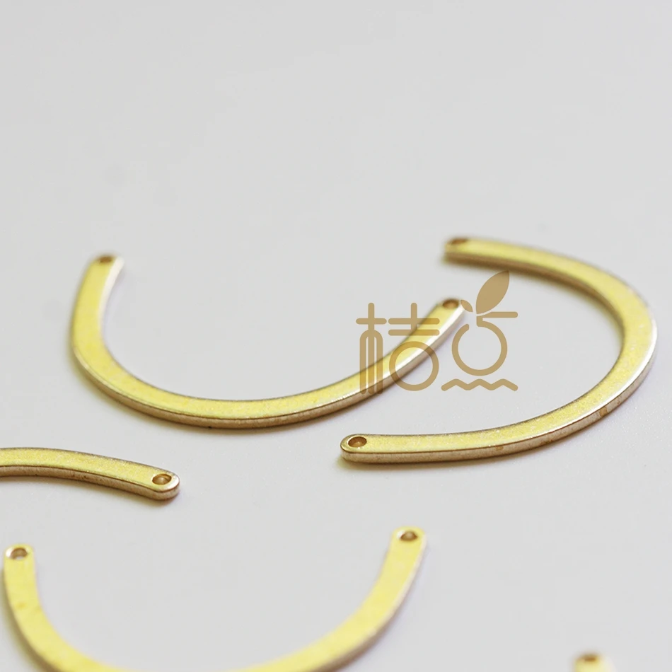 4 Pieces Laser Cut Solid Brass U Charm with 2 Holes - 30x20mm (4425C-Q-55)