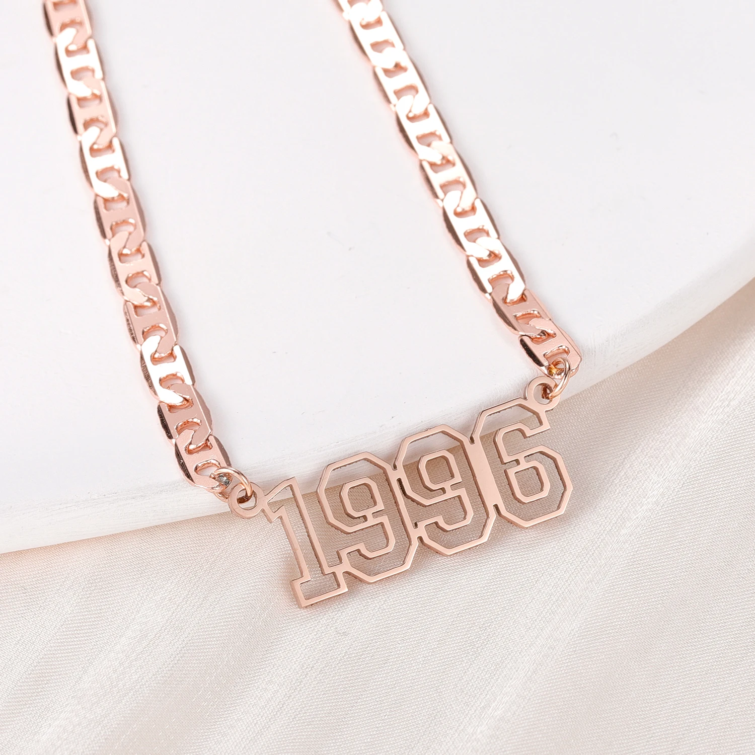 Custom Name Necklace Stainless Steel Flat Chain Personalized Year Number Pendant Necklace For Women Men Birth Anniversary Gifts