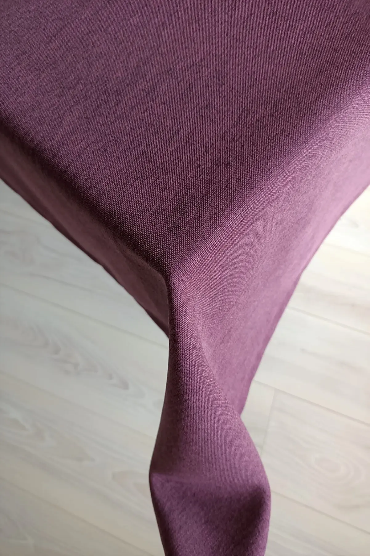 Linen Textured Premium Quality Stain Resistant Plum Table Cloth Wedding, Party,Sofa Cover Turkish Cotton For Rectangle Table