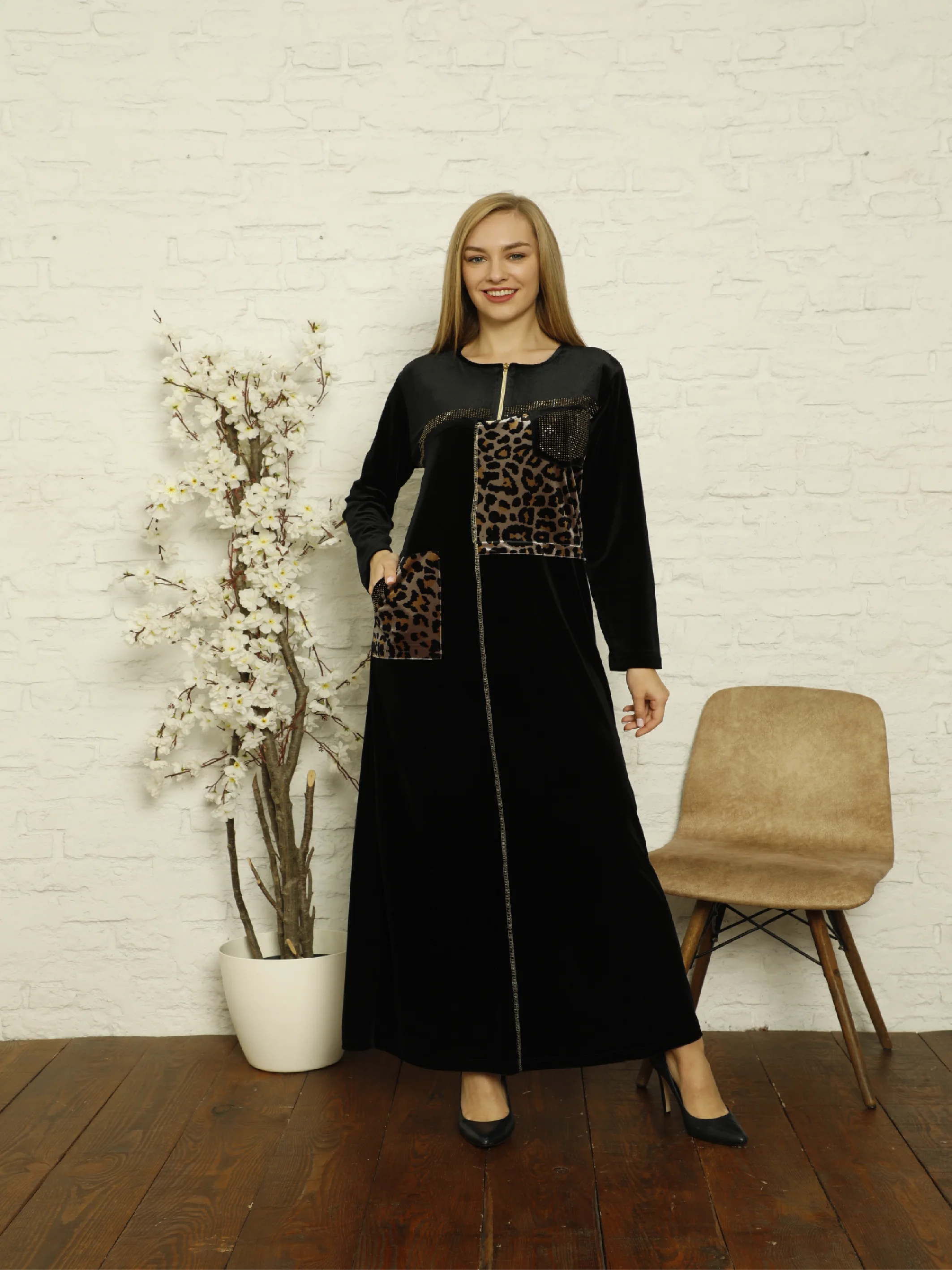 Laila 2021 New Season Autumn Winter Leopard print Pocket Stone Embroidered Long Shiny Velvet Fabric Kaftan Dubai Abaya Turkey Muslim Fashion Hijab