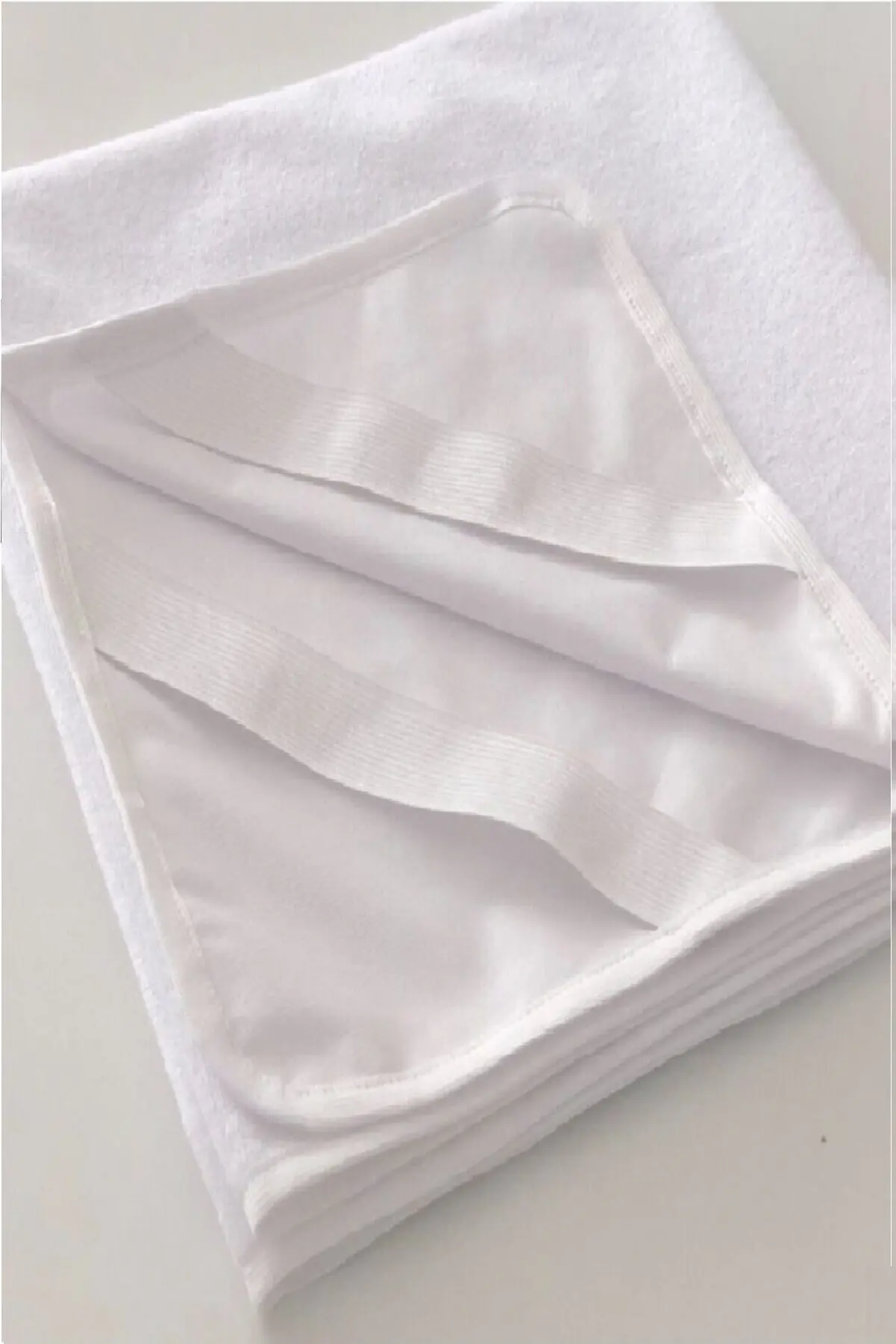 Waterproof Baby Mattress Pad Cover 60x120cm Anti Mites Baby Bed Sheet White Bed Protector Mattress Protector Elastic Belt Fix