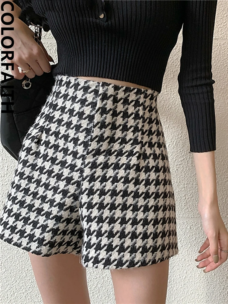 Colorfaith New 2022 Wide Leg High Waist Fashionable Woolen Tweed Checkered Lady Spring Winter Women Shorts Short Trousers P1257