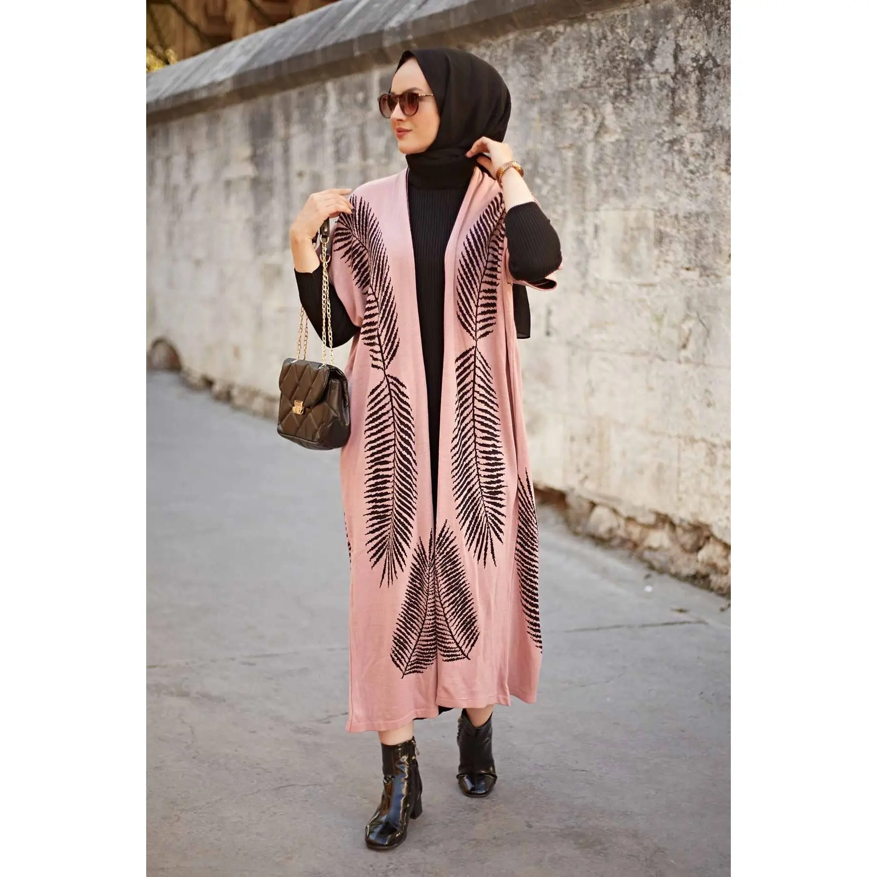 2 Piece Women\'s Knitted Set Maxi Turtleneck Embroidery Pattern Dress and Leaf Pattern Bat Wing Sleeved Cardigan Muslim Fashion